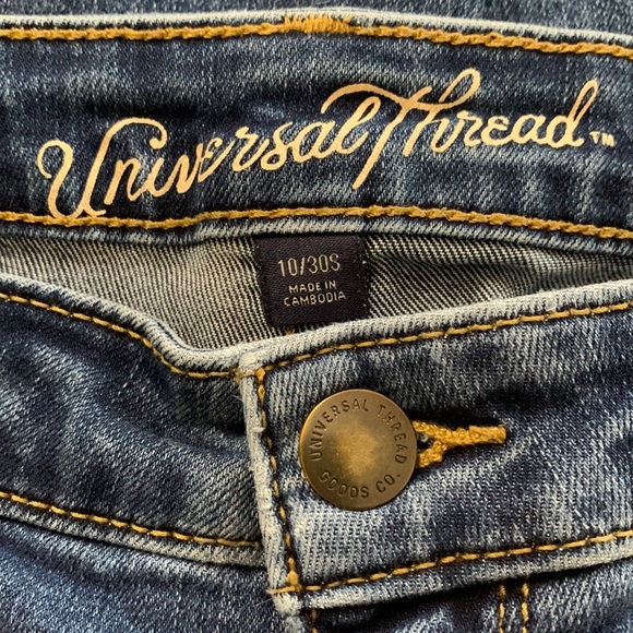 Universal Thread mid rise skinny jeans - Picture 6 of 9